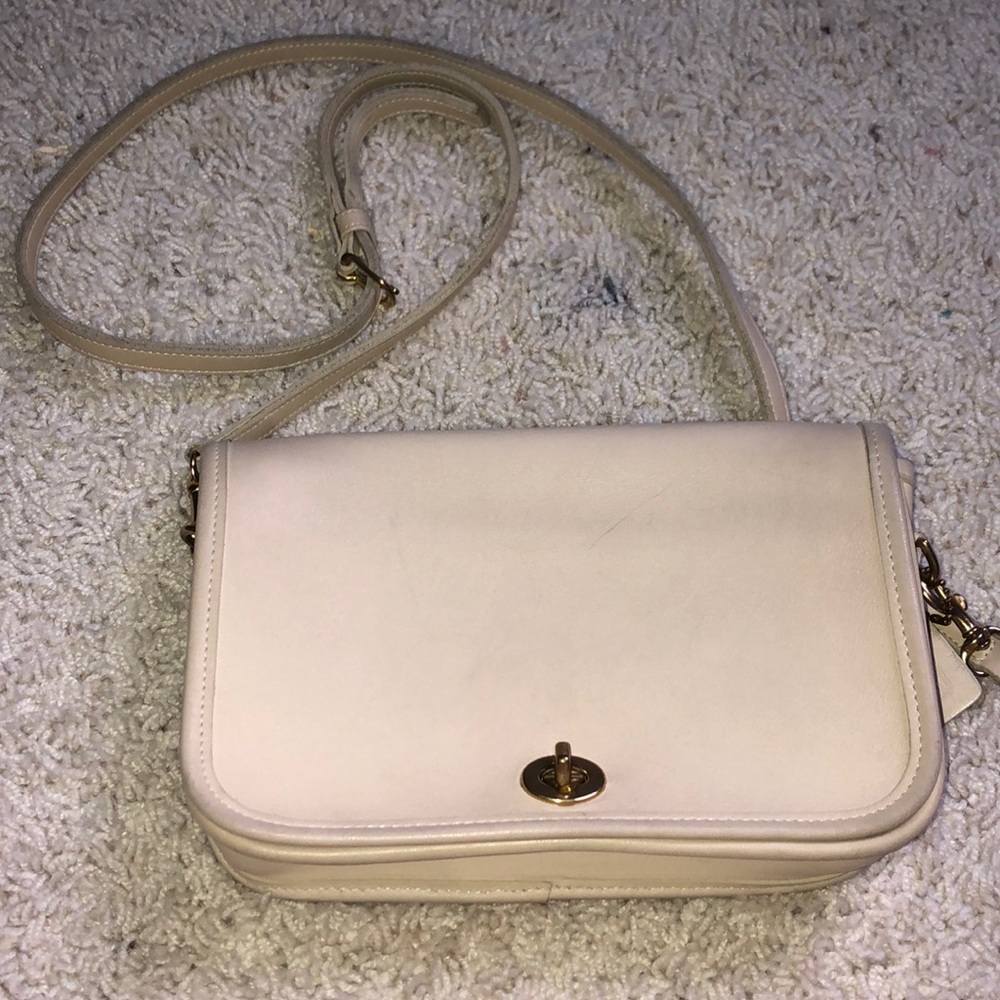 Vintage coach 9755 handbag